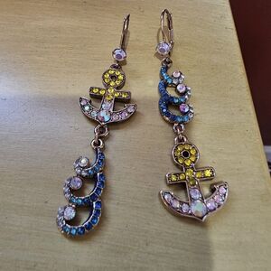 Betsey Johnson mismatched earrings anchor and waves EUC